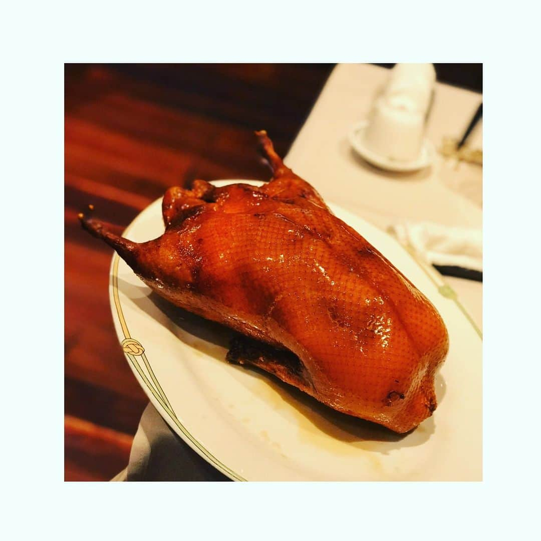 上山竜治さんのインスタグラム写真 - (上山竜治Instagram)「鳥、ごめん。  でも、めちゃくちゃ美味しかった。」12月6日 22時27分 - kamiyama_ryuji_0910