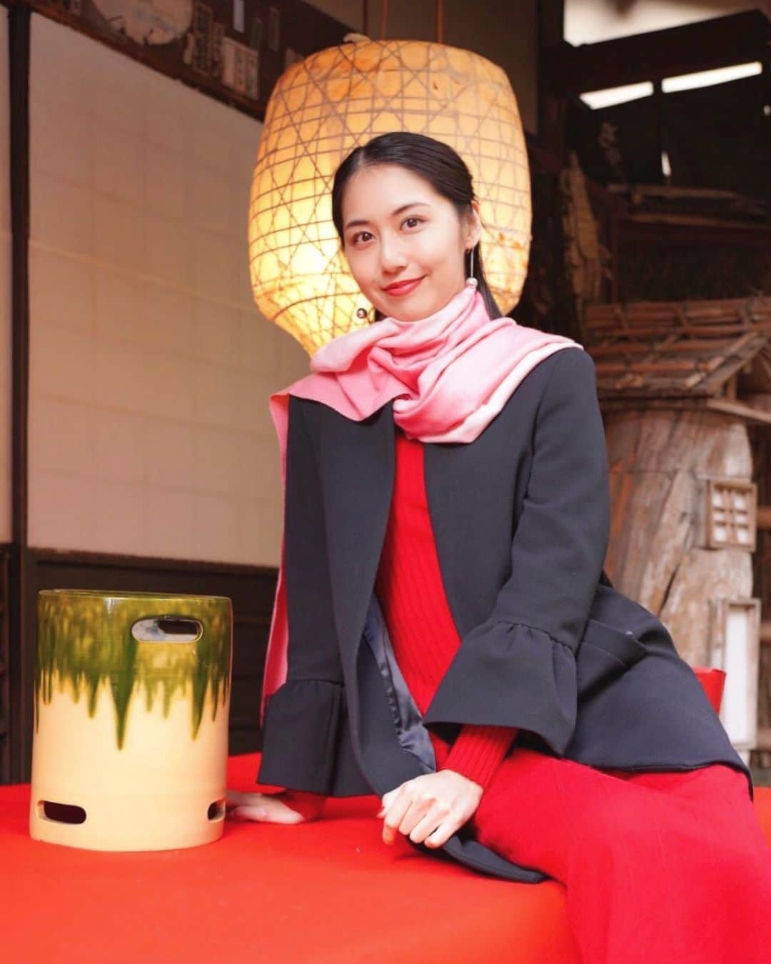 上田真実さんのインスタグラム写真 - (上田真実Instagram)「* * * * 秋の京都～～🍁🍵 * * * * #京都 #京都観光 #京都旅行 #京都紅葉 #京都グルメ #京都撮影 #撮影会 #ポートレート #写真好きな人と繋がりたい #カメラ好きな人と繋がりたい #紅葉狩り #紅葉見頃 #平野屋 #嵐山 #トロッコ嵐山 #しんこ餅 #和スイーツ #スイーツ好きな人と繋がりたい #kyoto #arashiyama #gurme」12月6日 22時36分 - spk05290