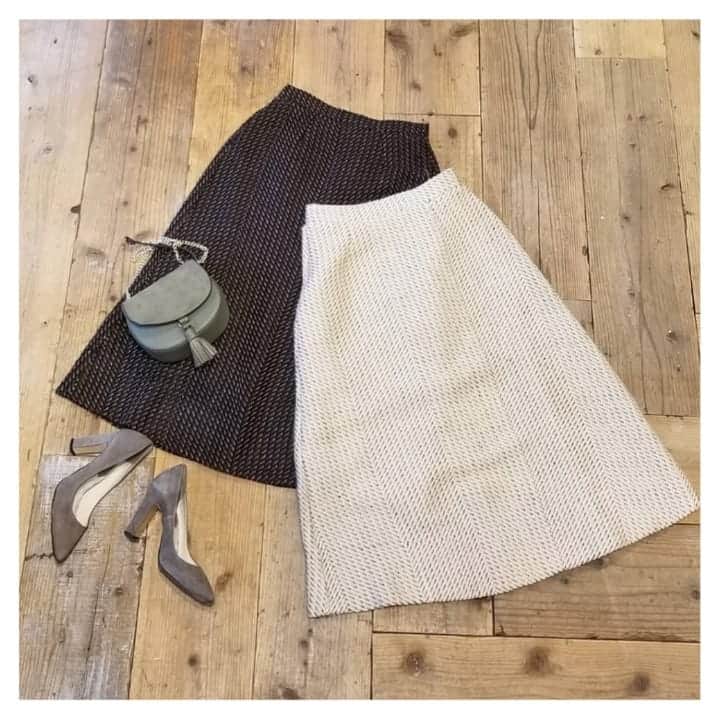 furryrate officialのインスタグラム：「【2019winter collection】 . ▶skirt #ジャガードカルゼフレアスカート ブラック/オフホワイト No.48468964 ¥9,790- . #furryrate #furry #ファーリーレート #ファーリー #スカート #skirt #秋冬 #ジャガード #フレアスカート #フレア #ミモレ #fashion #skirt #autumn #winter #autumnfashion #winterfashion　#collection」