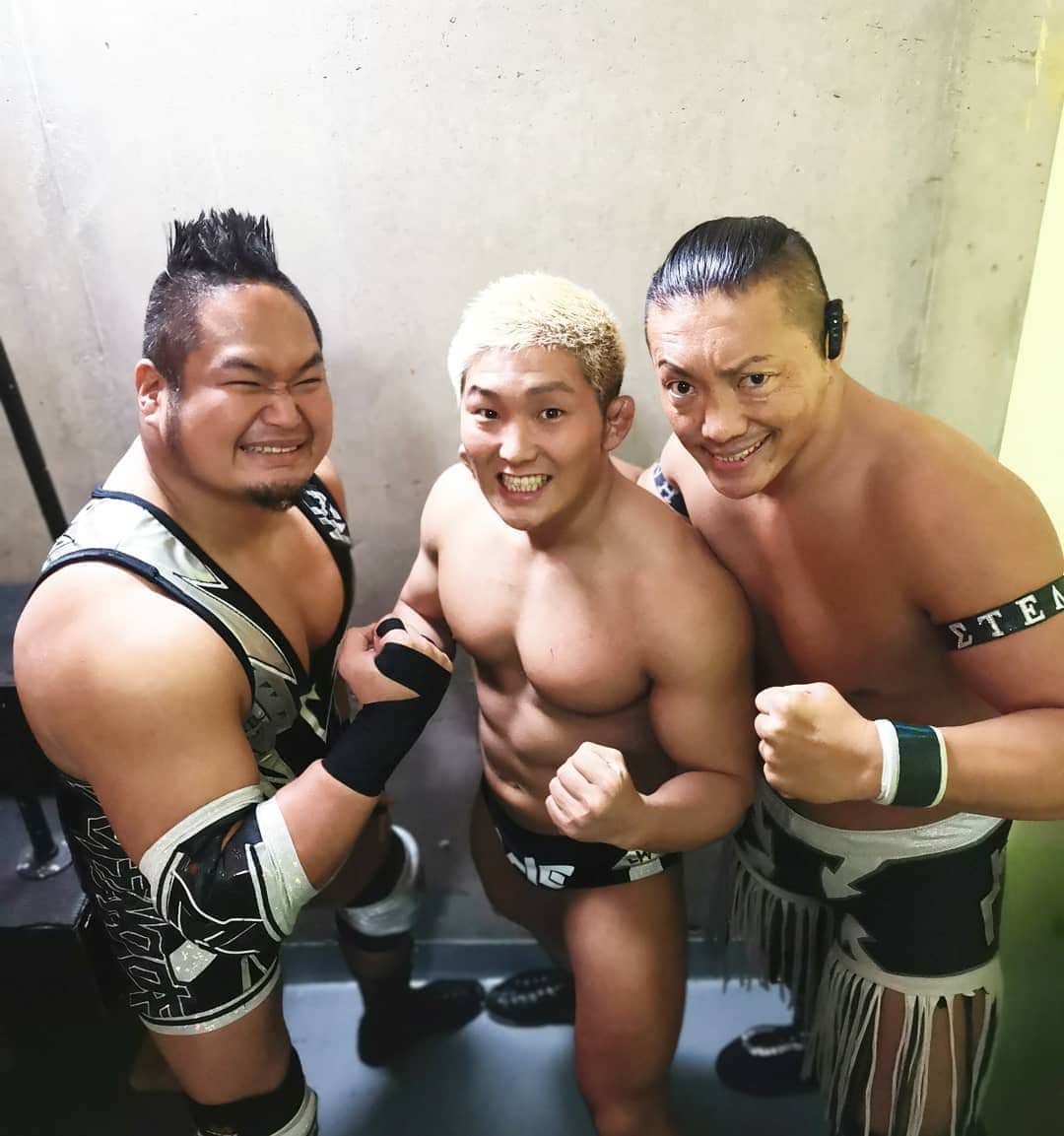 CIMAさんのインスタグラム写真 - (CIMAInstagram)「#STRONGHEARTS joined to #mlw #newyork #OWE #AEW」12月6日 15時24分 - supercima1115