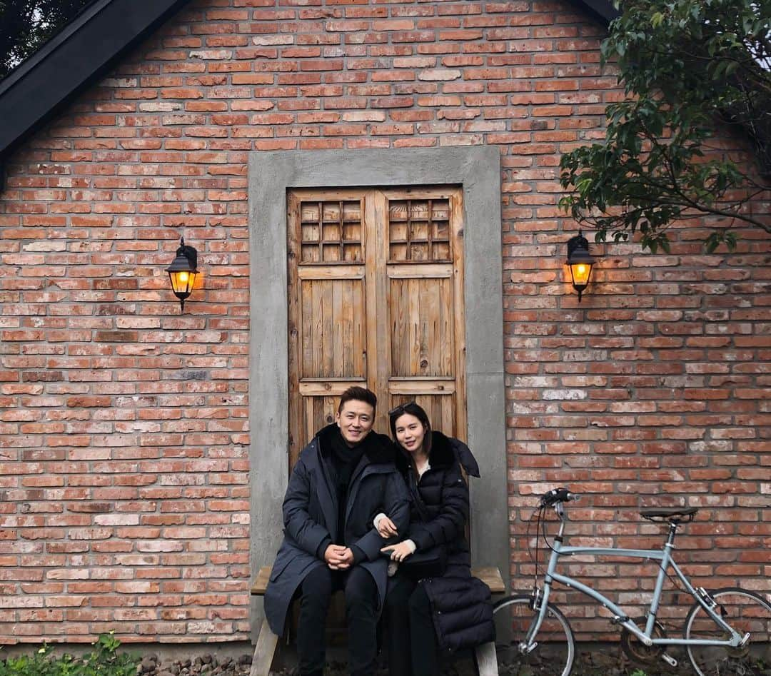 パク・シウンさんのインスタグラム写真 - (パク・シウンInstagram)「#jeju #house #haruhana #❤️」12月6日 17時31分 - si_eun_0