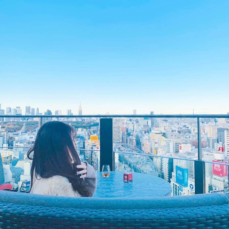 ローリエプレス編集部さんのインスタグラム写真 - (ローリエプレス編集部Instagram)「12月5日オープンの #東急プラザ渋谷 ﻿ ﻿ 17階から渋谷の街を眺められる"SHIBU NIWA"﻿ 天気がいい時はもちろん、夜景も楽しめるちょっと大人なスポットなんです♡﻿ ﻿ ゆったりとした時間を過ごしてみて◎﻿ ﻿ ﻿ ﻿ ﻿ ﻿✔︎東急プラザ渋谷 渋谷区道玄坂1-2-3（渋谷フクラス内）﻿ ﻿ ﻿ ﻿ ﻿ ﻿ ﻿ ﻿ ﻿ #ローリエプレス #渋谷 #フォトスポット﻿」12月6日 17時31分 - laurier_press