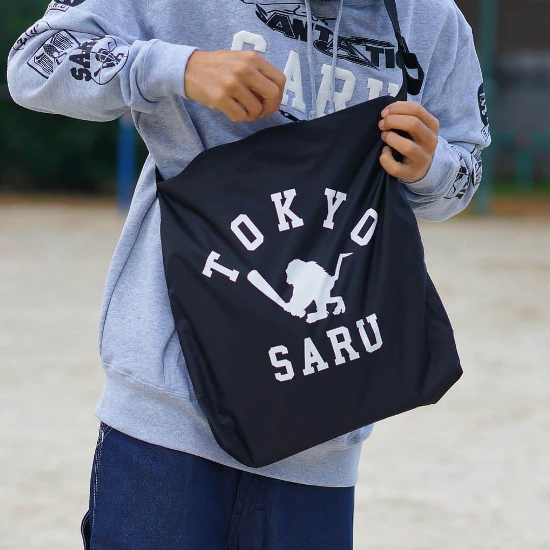 井上三太さんのインスタグラム写真 - (井上三太Instagram)「【NEW ITEM RELEASE】 TOKYO SARU ショルダーバッグ Now On Sale. @santastic_tokyo  #SANTASTIC! #SARU #TOKYOTRIBE」12月6日 18時11分 - santainoue