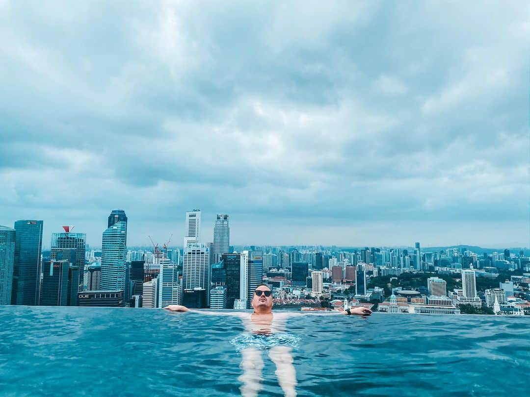 ロビン・シュルツさんのインスタグラム写真 - (ロビン・シュルツInstagram)「Hello from Singapore 🇸🇬」12月6日 18時52分 - robin__schulz