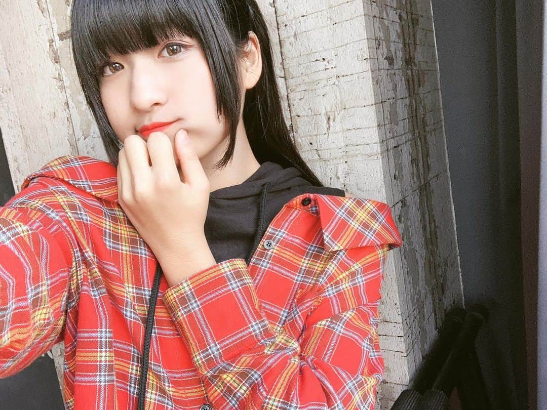 りりりのインスタグラム：「自然光もれもれ案件工事中 ・ ・ #りりり #icy #itzy  #kpop #dance #踊ってみた #見てね」