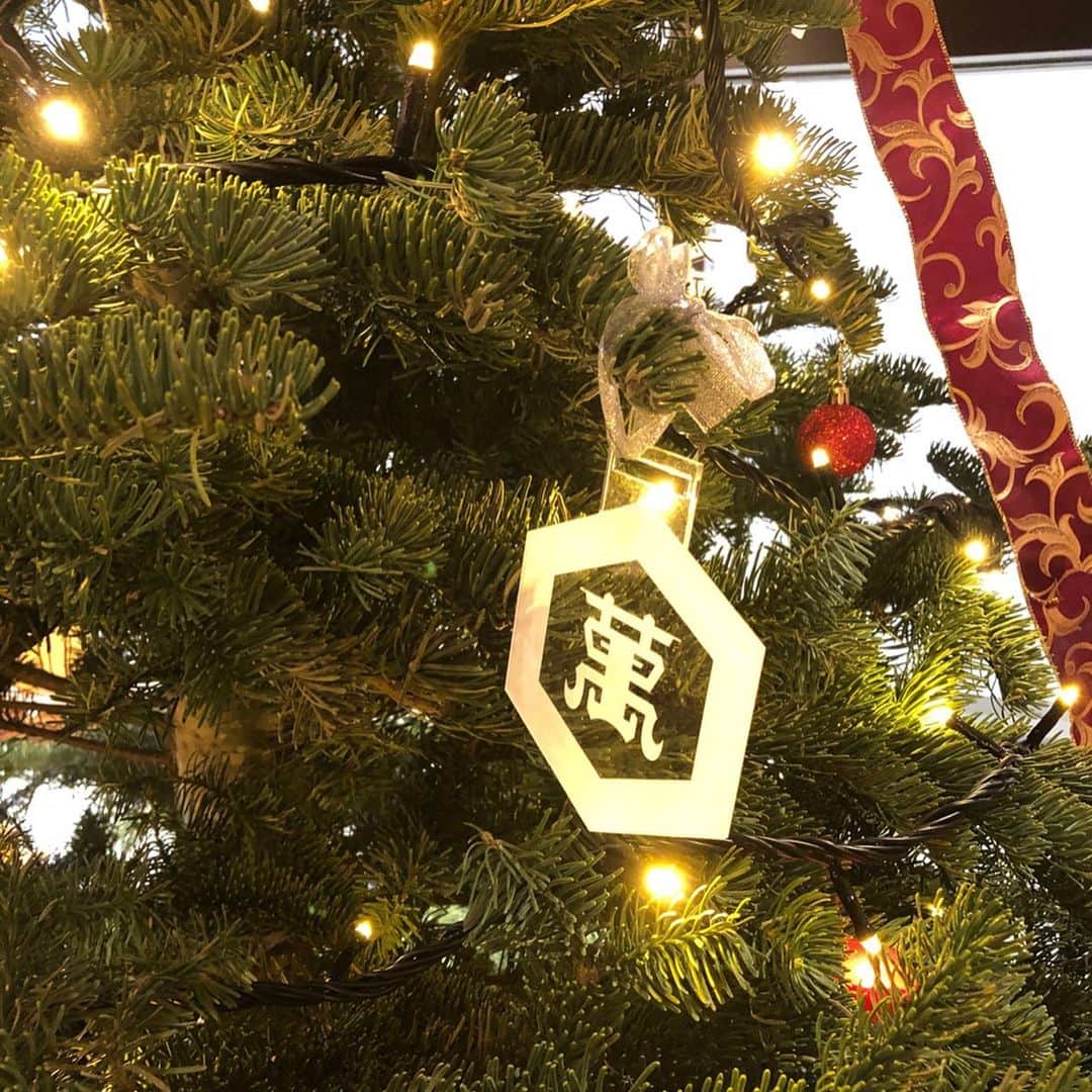 田中美里さんのインスタグラム写真 - (田中美里Instagram)「クリスマスツリーにキッコーマンのオーナメント。  #キッコーマン #ライブキッチン東京  #クリスマス」12月6日 19時30分 - misatotanaka77