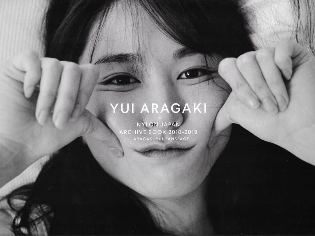 新垣結衣（ファンアカウント）さんのインスタグラム写真 - (新垣結衣（ファンアカウント）Instagram)「. YUI ARAGAKI 新垣結衣 NYLON JAPAN ARCHIVE BOOK 2010-2019 BACK COVER . #新垣結衣 #aragakiyui #ガッキー #nylonjapan」12月6日 19時40分 - aragakiyui_fanspage