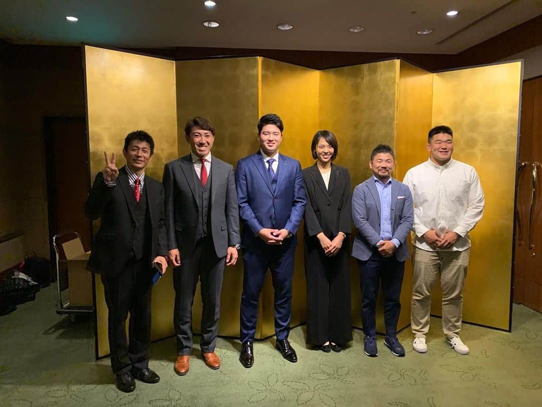 村上宗隆のインスタグラム：「今日はミズノブランドアンバサダー会議の後に、トークイベントに参加させていただきました！！！ ありがとうございました！」
