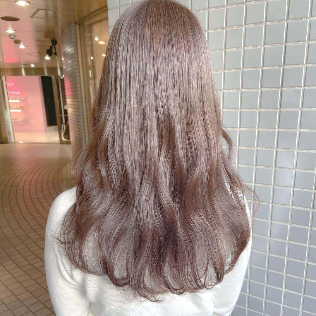 佃加菜さんのインスタグラム写真 - (佃加菜Instagram)「chocolat latte beige♡ 赤みのないbeige♡ 髪は伸ばし中なので整えてキレイに☆ いつも可愛い看護師さん♡ ありがとうございます🥰」12月6日 19時57分 - tsukuda_kana