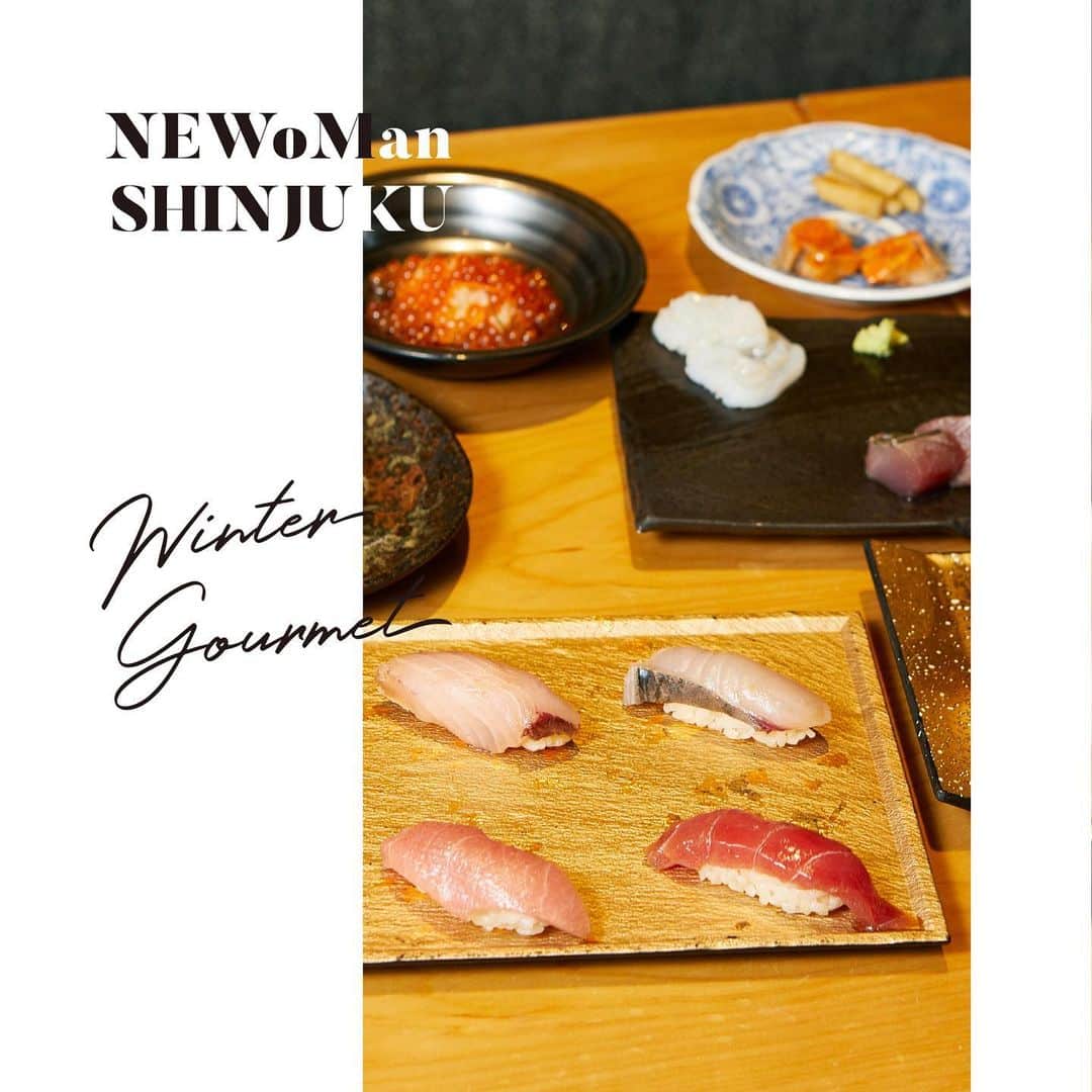 のインスタグラム：「[WINTER GOURMET] 仕入れる日ごとの旬なネタを使った、おまかせのコースメニュー。豊富な種類のおつまみや握りをお楽しみいただけます。 ・ SUSHI TOKYO TEN、　2F フードホール ［夜限定］ #おまかせ　¥7,000 ＋tax ・ #NEWoMan #sushitokyoten #寿司 #sushi #寿司スタグラム #🍣 #Japanesefood #foodstagram #Christmas #冬のごほうび #新宿グルメ #tokyo #shinjuku #ニュウマン #新宿 #instafood」