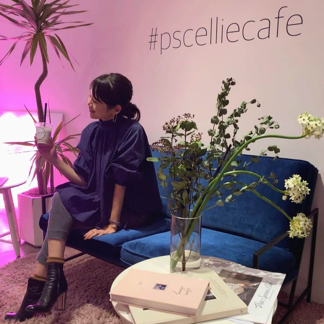 chinatsu614さんのインスタグラム写真 - (chinatsu614Instagram)「PSC × ELLIE CAFE reception party♥︎ ﻿ #pscelliecafe #privspoonsclub #elliejp #popupstore ﻿ ・﻿ ・﻿ ・﻿ ﻿ 夕方からは𓁺𓁺﻿ 明日12/7(土)より2週間﻿ @privspoonsclub × @ellie_official.jp の﻿ 期間限定コラボレーションカフェとポップアップストアが﻿ オープンすると言うことで遊びに行って来たよー♩﻿ ﻿ もちろん、洋服は @honeymihoney_style のセレクトで ༘♥︎ ﻿ ﻿ ３種類のコラボレーションドリンクは﻿ どれも可愛くって美味しかった♥︎﻿ ﻿ 遊びに行ってみてね♩﻿ ﻿ @minoshimamika ﻿ みかさん♥︎ありがとーーーー♥︎xoxo˻˳˯ₑ﻿ ﻿ ─────────────────── ﻿ ⚑ ﻿ HONEY MI HONEY TOKYO﻿ 渋谷区神宮前6-2-6-2F﻿ 03-6427-4272﻿ ─────────────────── ﻿ ﻿ ・﻿ ・﻿ ・﻿ w/ ﻿ @risacollage ﻿ @sayaka.atoguchi﻿」12月6日 21時42分 - chinatsu614