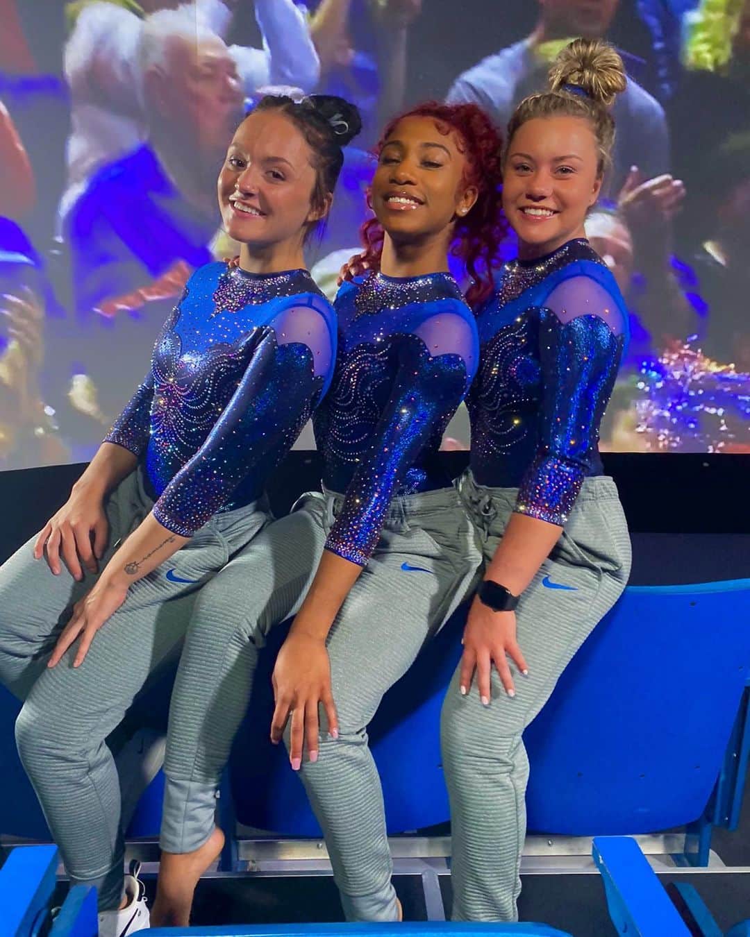 Jazmyn Fobergのインスタグラム：「leo season coming soon 🤩🐊」