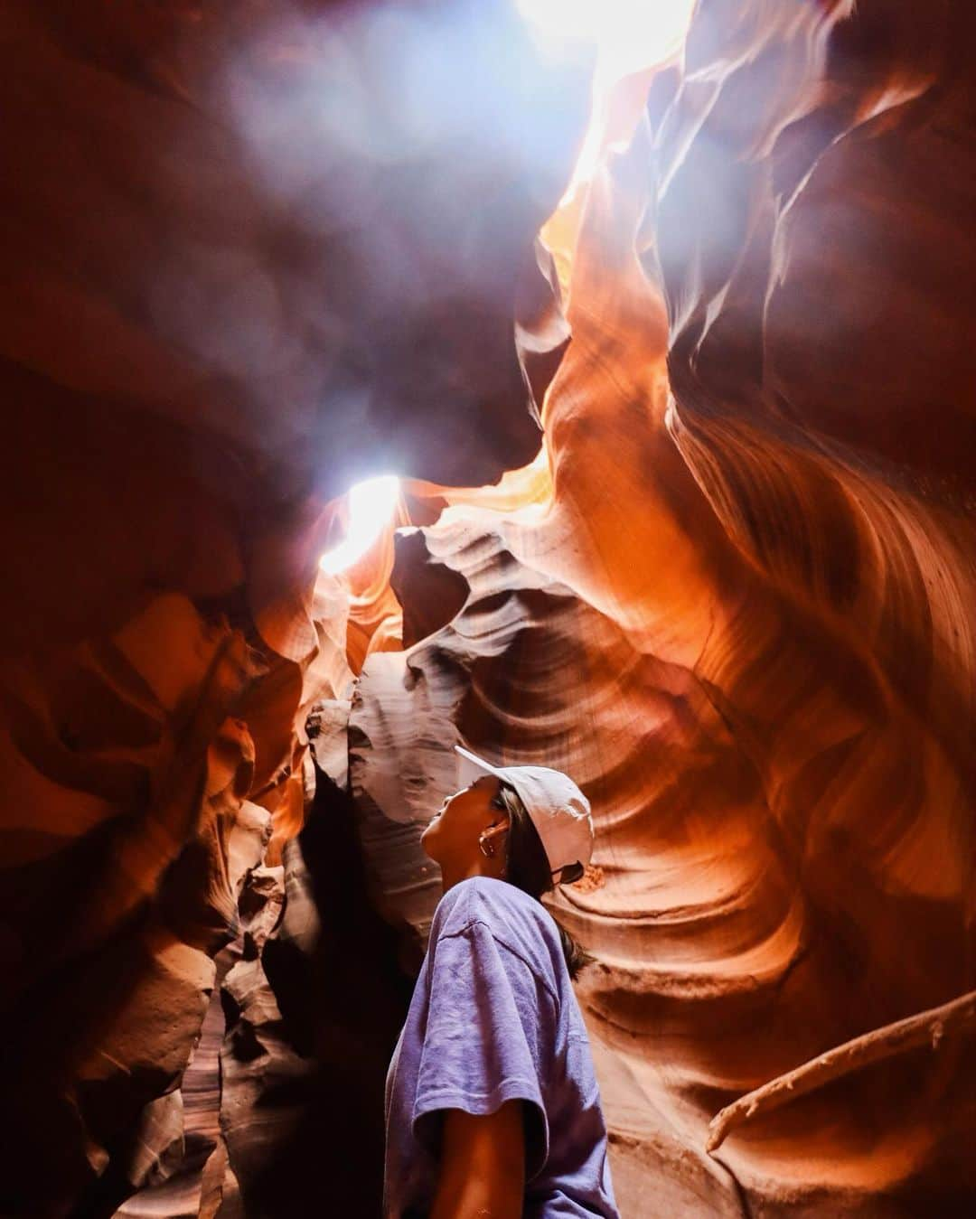 吉田夏海さんのインスタグラム写真 - (吉田夏海Instagram)「Antelope canyon素敵すぎた🥺🙏✨﻿ ﻿ 自然が作った不思議な場所だ🔥﻿ ﻿ また必ず行きたい場所🌵❤️﻿ ﻿ #antelopecanyon ﻿ #antelope﻿ #Arizona﻿ #powerspot ﻿ #trip #travel  #アンテロープキャニオン﻿ #アリゾナ﻿ #旅行」12月6日 23時40分 - natsumiiiiiiiiiii