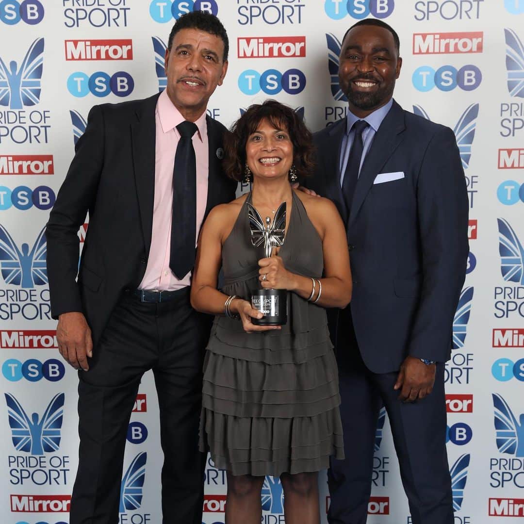 アンディ・コールさんのインスタグラム写真 - (アンディ・コールInstagram)「Brilliant night at @prideofsport awards yesterday... really touching! The Power of Sport ❤️」12月7日 0時38分 - andycole09