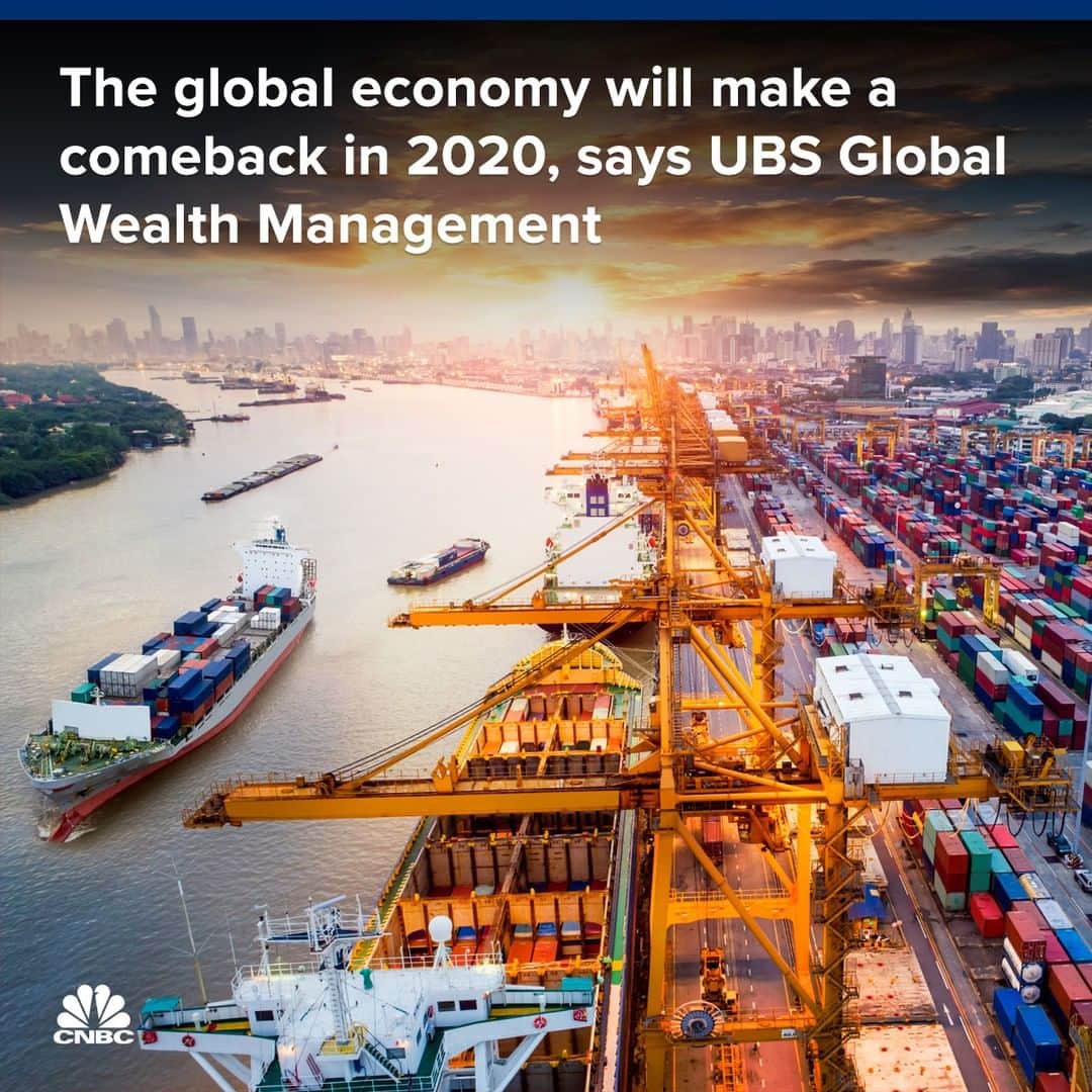CNBCさんのインスタグラム写真 - (CNBCInstagram)「Is the global economy in for “significant recovery” next year? UBS Global Wealth Management says so.⁠ ⁠ The firm says as the trade war between the U.S. and China eases and the monetary policies from central banks come into effect, the economy will make a comeback in the second half of 2020 – particularly in the fourth quarter.⁠ ⁠ “We see that the U.S. economy has actually slowed down and we see a relatively good chance that there may be a first phase deal and maybe the December tariffs get pushed out or actually even removed. That should be good enough for the economy to slowly recover,” one expert said.⁠ ⁠ Read more at the link in bio.」12月7日 2時01分 - cnbc