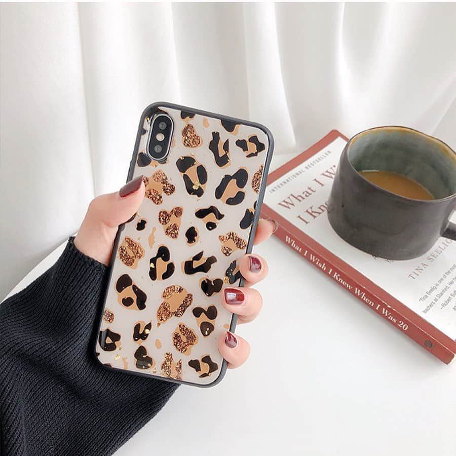 shallrotte.shopのインスタグラム：「レオパード柄のiphoneケースのご紹介です。 今だけ⭐️❤️3500円→980円❤️⭐️ プロフURLより商品番号case058で検索してください🙇‍♂️ @shallrotte  直リンクはこちら🤗 https://dress-selection.shop-pro.jp?pid=147066212  #ブラックブラックフライデー  #ブラックフライデーセール  #バイマ  #buyma  #レオパード柄 #ヒョウ柄 #アニマル柄 #レオパード  #iphone11ケース #iphone11proケース #iphone11promaxケース #iphonecase #スマホケース #iphonexケース #iphonexsケース #iphonexrケース #iphone8plusケース #iphone7plusケース #iphone8ケース #iphone7ケース #iphone6sケース #iphone6ケース #韓国旅行 #カジュアル #iPhoneケース #大人可愛い  #ママコーデ  #大学生コーデ  #jkコーデ  #置き画」