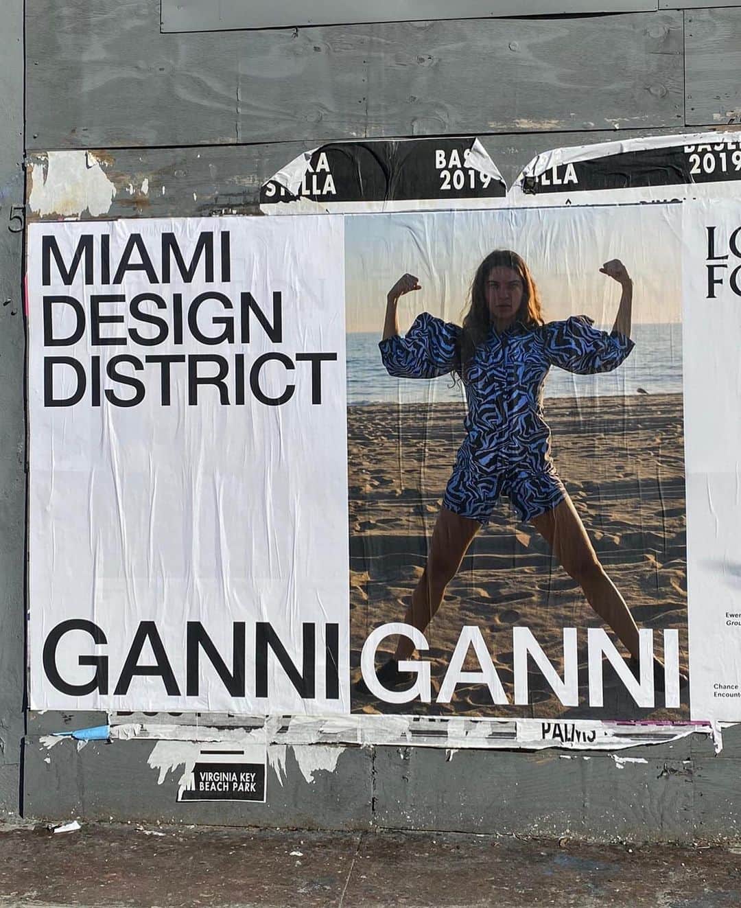 ガンニさんのインスタグラム写真 - (ガンニInstagram)「💪 GANNI Miami Design District is here 📍99 NE 39TH Street #ganni」12月7日 2時34分 - ganni