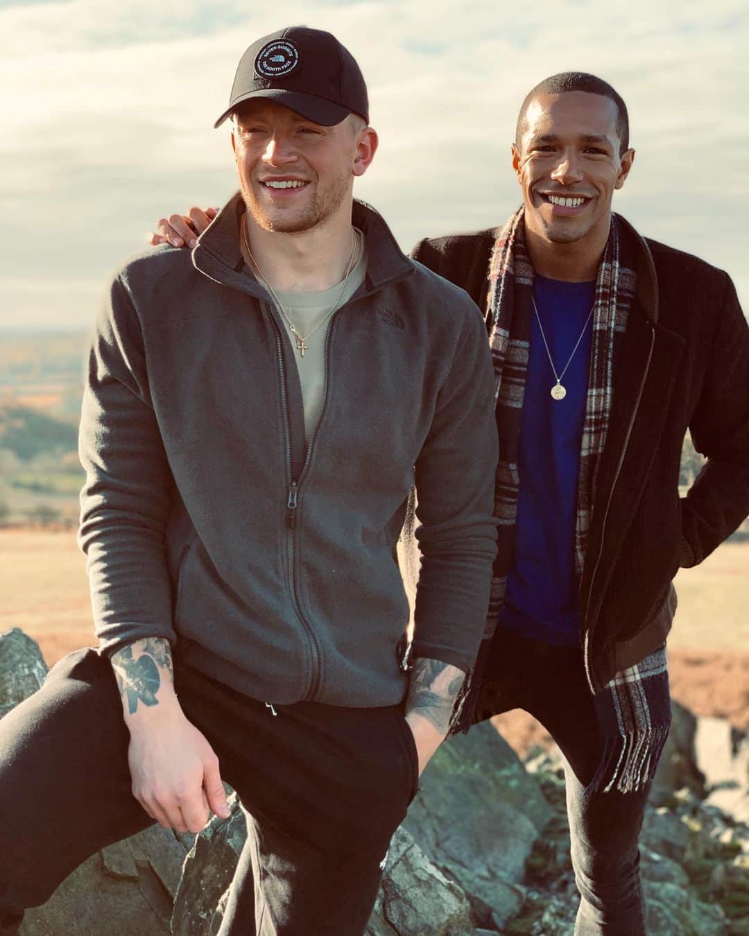 アダム・ピーティのインスタグラム：「Always my brother 🖤 @michaelgunning1」