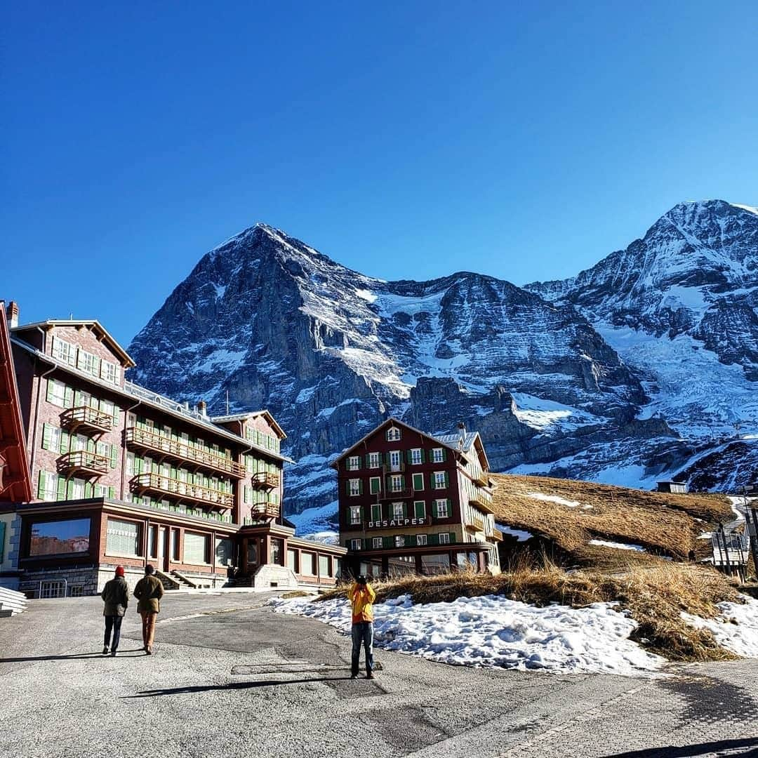 デルタ航空さんのインスタグラム写真 - (デルタ航空Instagram)「During Teddy's vacation exploring Switzerland, he made sure to visit the Jungfraujoch, known as the Top of Europe. Tip from Teddy: Take advantage of the many guided tours -- it's the best way to see the Swiss Alps!  Fly into #ZHR and head south by train to see it for yourself.  Photo: Teddy A. -  Flight Attendant, #ATL」12月7日 5時26分 - delta