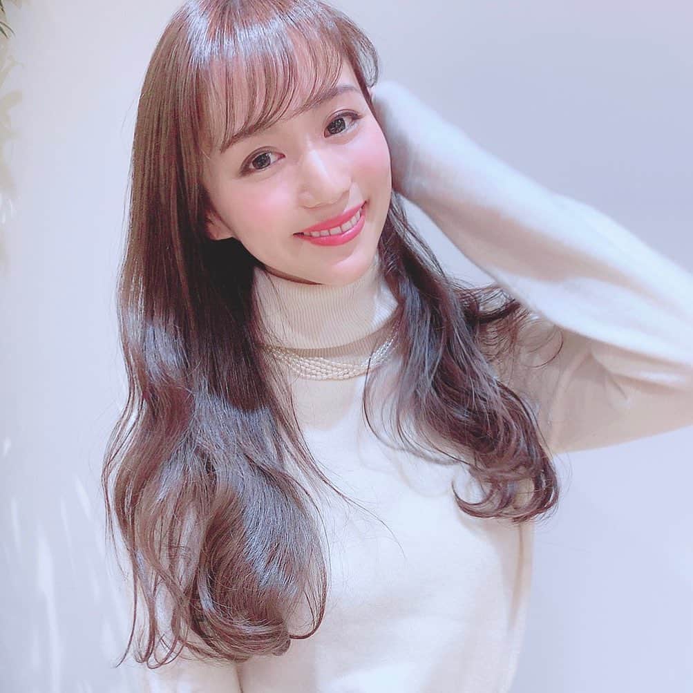 宮内ひかるのインスタグラム：「つやつや.*復活❣️ ． ♥︎#violet栄店 #トリートメント #ロングヘアー #名古屋美容室 #名古屋美容院」