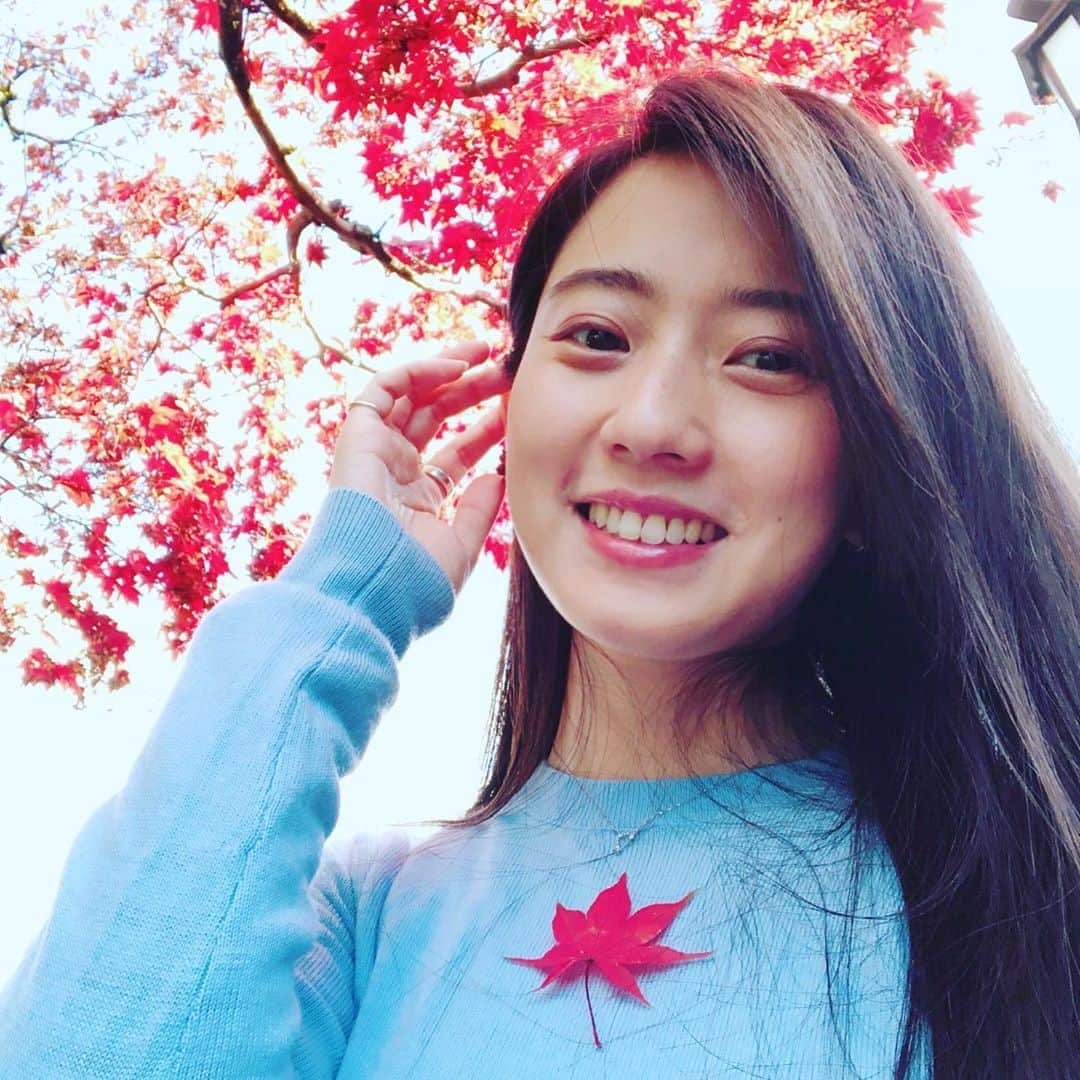 段文凝のインスタグラム：「紅葉の🍁季節があっという間終わったですけど…秋が一番好きな季節💝思い出をおすそ分けしマース👐 #紅葉 #紅葉狩り」