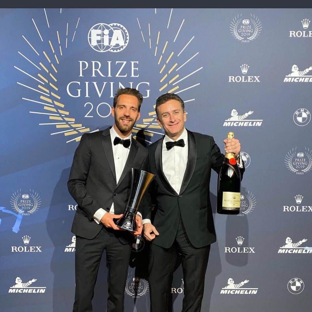 フェリペ・マッサさんのインスタグラム写真 - (フェリペ・マッサInstagram)「Congratulations to all champions awarded tonight in FIA @Paris at the #FIAPrizeGiving2019 . It was a very special #Motorsport competition season!! @fia.official @fia」12月7日 8時59分 - massafelipe