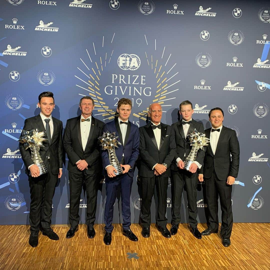 フェリペ・マッサさんのインスタグラム写真 - (フェリペ・マッサInstagram)「Congratulations to all champions awarded tonight in FIA @Paris at the #FIAPrizeGiving2019 . It was a very special #Motorsport competition season!! @fia.official @fia」12月7日 8時59分 - massafelipe