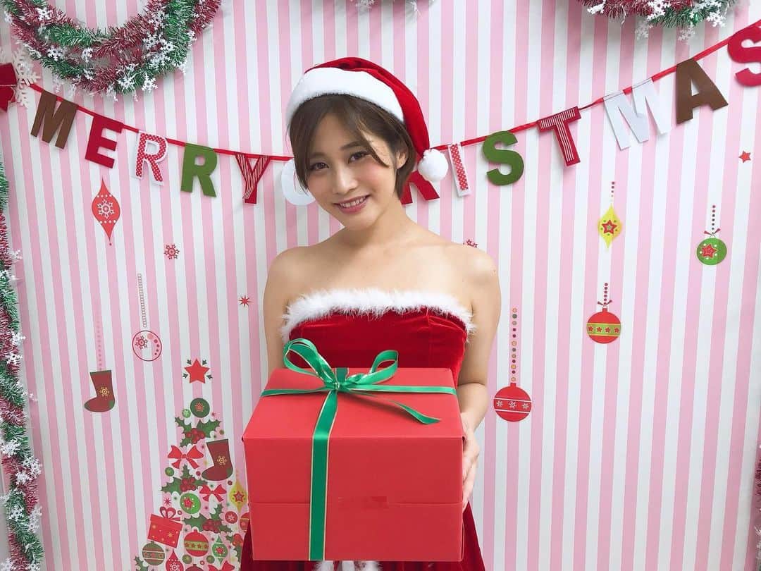 のインスタグラム：「東京Lilyさんにて✨サンタコス🎅もうそんなシーズンか🤔💕」