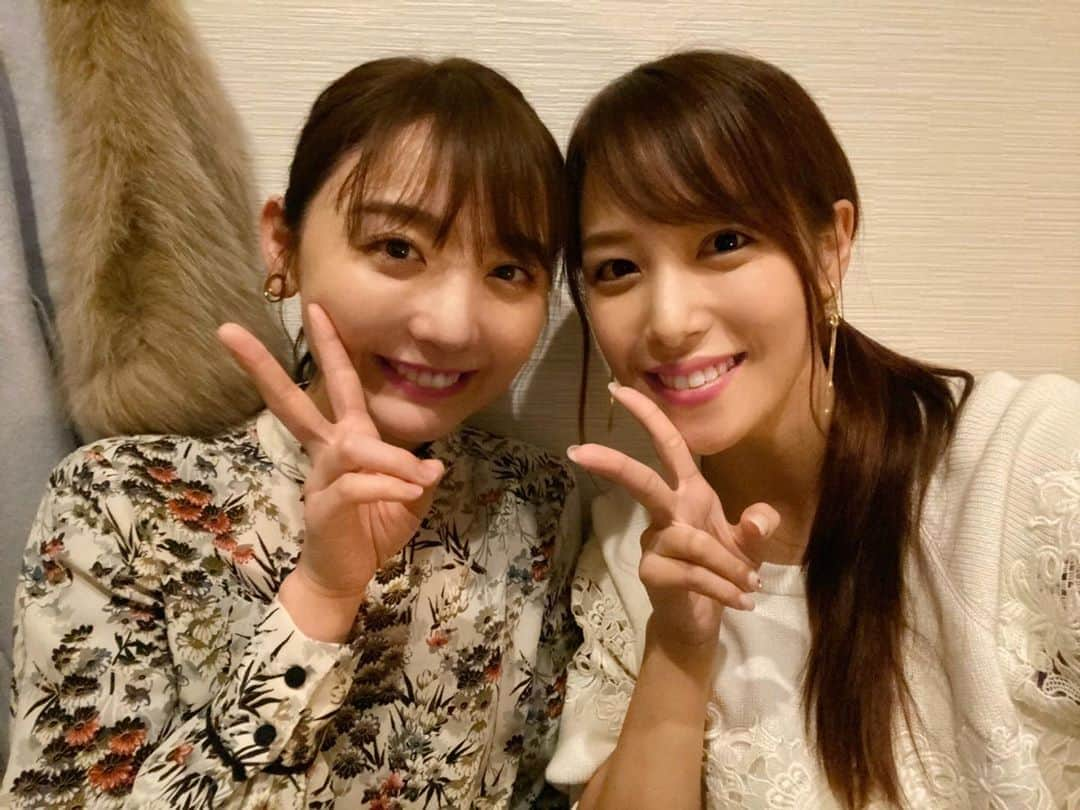 鷲見玲奈さんのインスタグラム写真 - (鷲見玲奈Instagram)「. 数年前に再会してから割と頻繁に会っているおのののかちゃん✨ 先日2週間ぶりに会いました。笑 . 顔も声も可愛くて可愛くて…🥺💓 それでいて、急に連絡しても飲みに行ってくれる貴重な友達です✨ 一夜づけメンバー、同窓会したいなぁ！ . #おのののか ちゃん」12月7日 12時26分 - sumi__reina