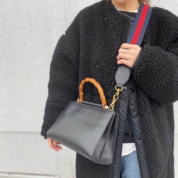 トライセクトさんのインスタグラム写真 - (トライセクトInstagram)「【decouverte】﻿ ﻿ VINTAGE GUCCI BAG﻿ 大人気のヴィンテージグッチバッグが多数入荷致しました。是非店頭でご覧下さい。﻿ ﻿ decouverteのプロフィールリンクよりブログをご覧ください。﻿ ﻿ #decouverte #vintage #vintageshop #Gucci #guccibag #vintagegucci #baycrews #follow #taxfree #fashionsnap #style﻿」12月7日 12時21分 - baycrews