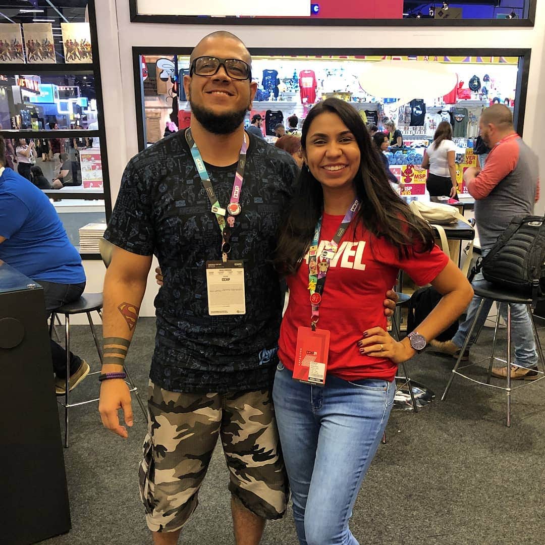 RB Silvaのインスタグラム：「Sem você não tem Comic Con. 🍳🧡」