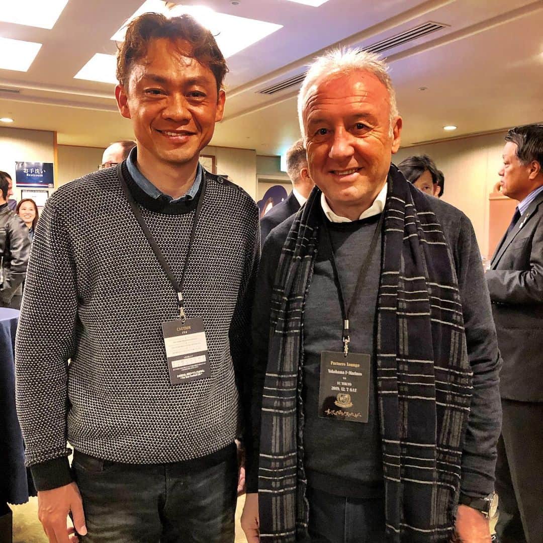 脇阪寿一さんのインスタグラム写真 - (脇阪寿一Instagram)「アルベルト・ザッケローニ監督に写真撮ってもらいました。 嬉しい😆 後ろに日本サッカー協会田嶋幸三会長✌️ 凄いところに入れて頂いて、#owltech さんに感謝です。」12月7日 13時25分 - juichiwakisaka
