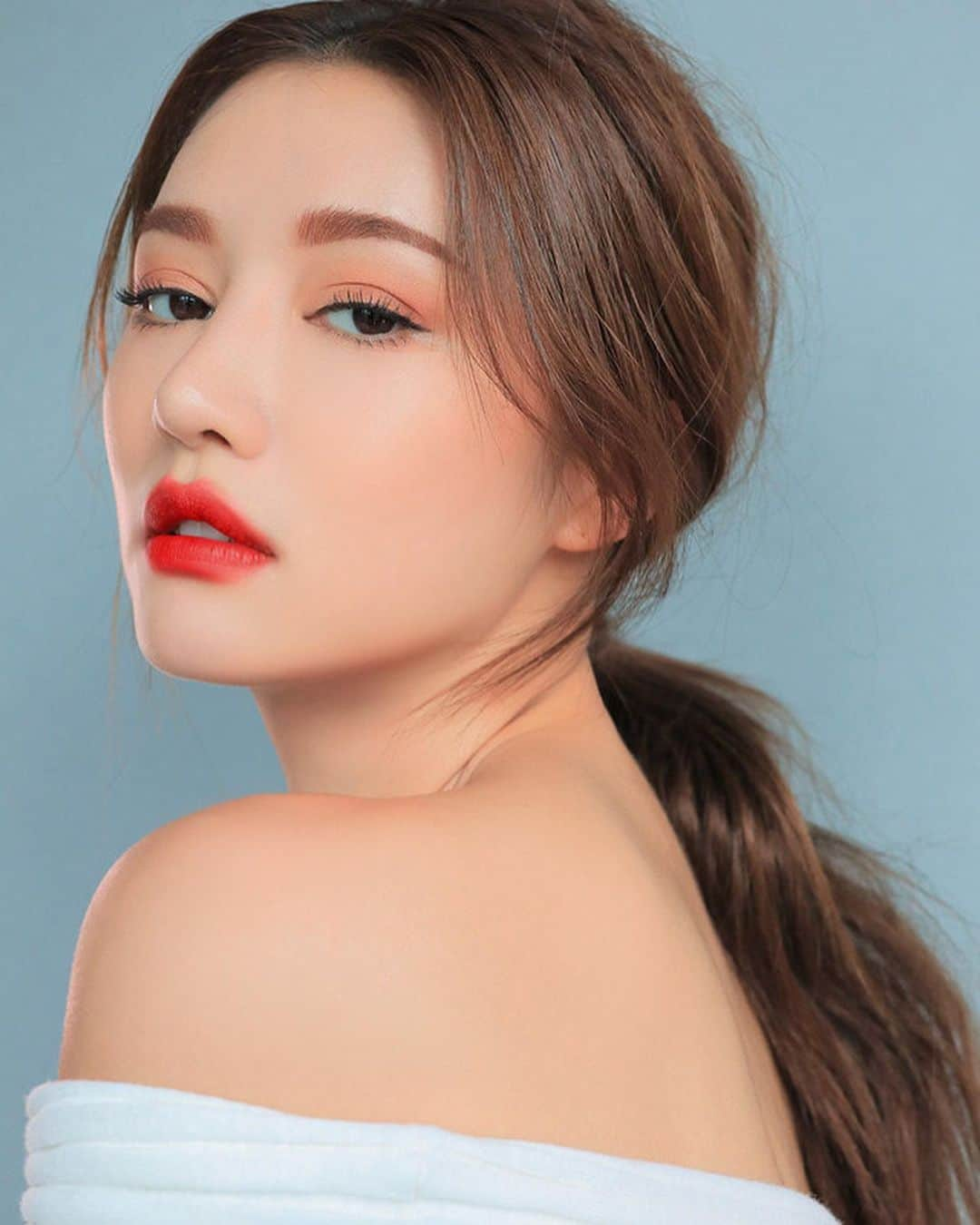 3CE Official Instagramさんのインスタグラム写真 - (3CE Official InstagramInstagram)「Saturday mood💋 3CE CLOUD LIP TINT #MACARON_RED #3CE #3CECLOUDLIPTINT」12月7日 14時03分 - 3ce_official