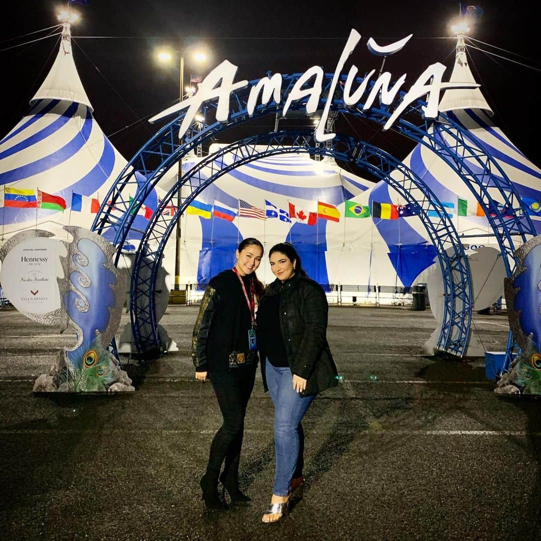 ミコ・フォガティのインスタグラム：「So fun seeing #Amaluna with @pescatarianfoodie_ 😍 thank you @cirquedusoleil for having me back again!」