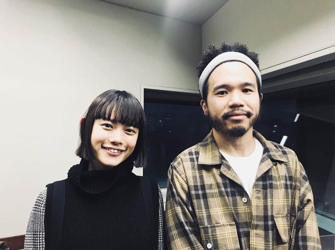 杉咲花のインスタグラム：「明日のラジオ、先週に引き続きmabanuaさんがゲストで来てくださっています！是非お聴きください。 #杉咲花のFlowerTOKYO」