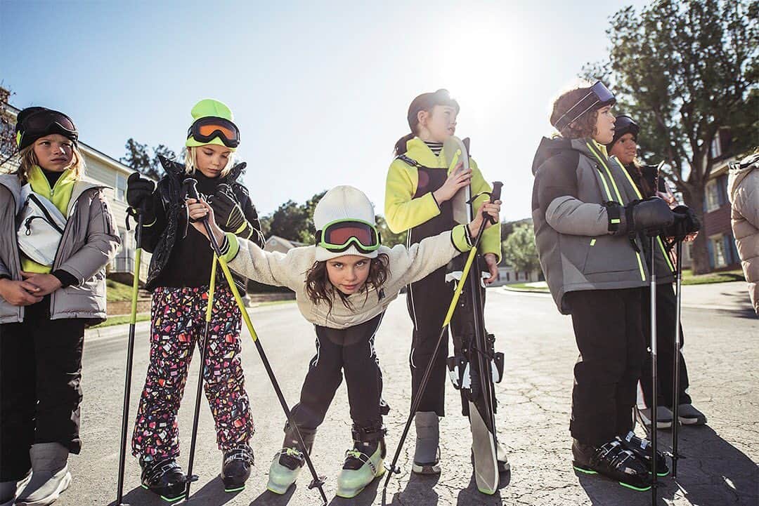 ZARAさんのインスタグラム写真 - (ZARAInstagram)「New ski collection for Kids @zarakids」12月7日 18時34分 - zara