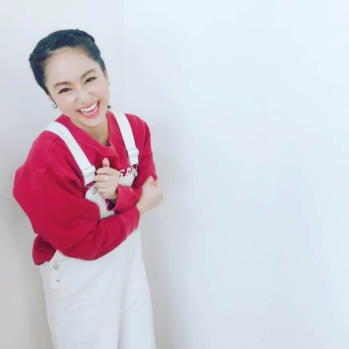 川上舞乃のインスタグラム：「#週刊ザテレビジョン #平祐奈  #yunafamiry  祐ちゃんホノルルマラソン頑張って〜‼️‼️🌴🏃‍♀️✨」