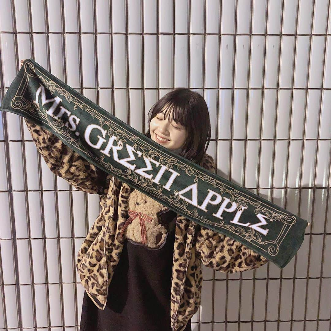 ゆなさんのインスタグラム写真 - (ゆなInstagram)「⸜❤︎⸝‍ ･ ･ Mrs. GREEN APPLEさんの 横浜アリーナLIVEに 行ってきました✨✨✨✨ ずっと大好きだったので LIVEに行けて すごく幸せでした🥰 ･ #mrsgreenapple さん #横浜アリーナ #live」12月7日 21時01分 - _yunachannel