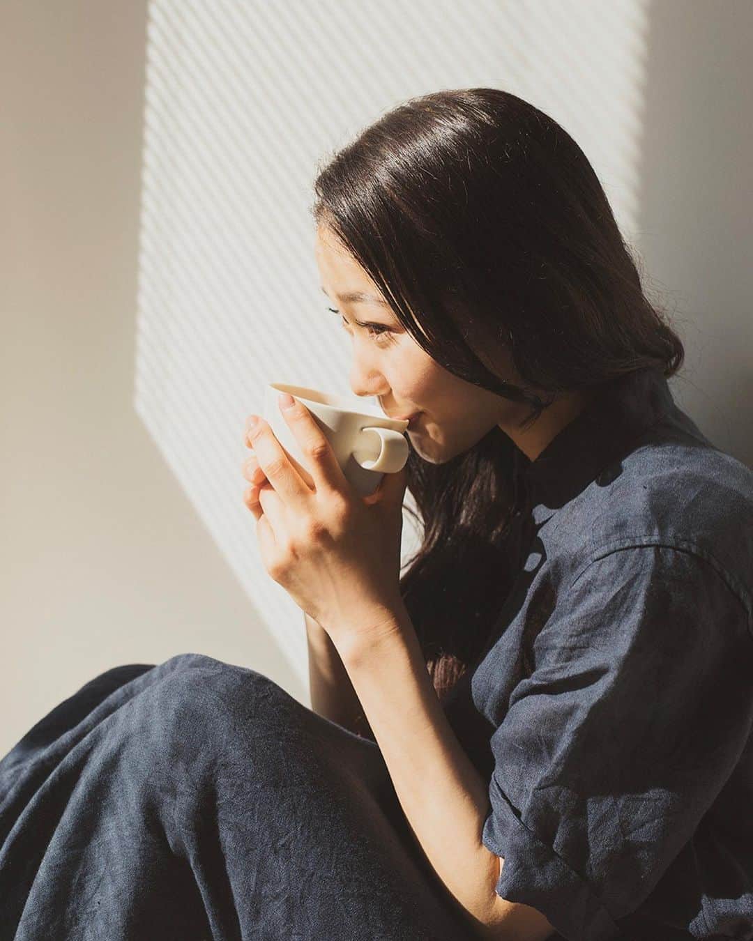 斎藤なりのインスタグラム：「冬がやっと好きになったよ🧺☕️」