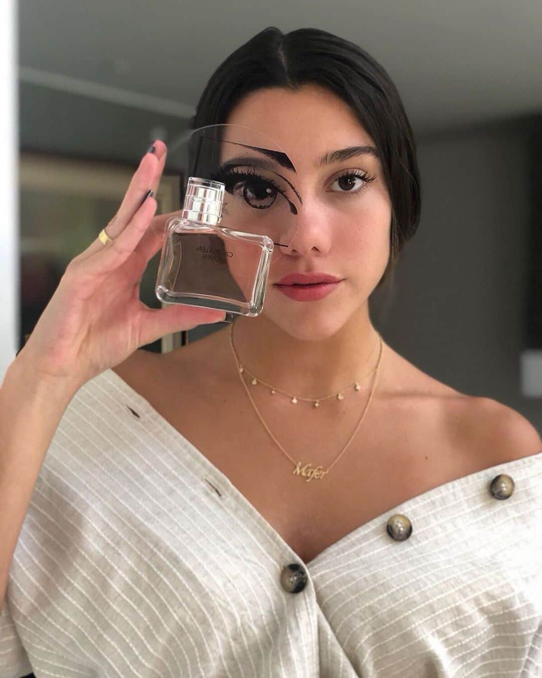 Calvin Kleinさんのインスタグラム写真 - (Calvin KleinInstagram)「Beauty is in the eye 〰️ @maferneyra puts our #CALVINKLEIN WOMEN Fragrance to the test. Who are your #women? ⠀⠀⠀⠀⠀⠀⠀⠀⠀⠀⠀⠀⠀⠀⠀⠀⠀⠀⠀⠀ Share with us ➡️ #IAMWOMEN ⠀⠀⠀⠀⠀⠀⠀⠀⠀⠀⠀⠀⠀⠀⠀⠀⠀⠀⠀⠀ Tap to Shop:  Calvin Klein Women [GLOBAL]」12月7日 21時27分 - calvinklein