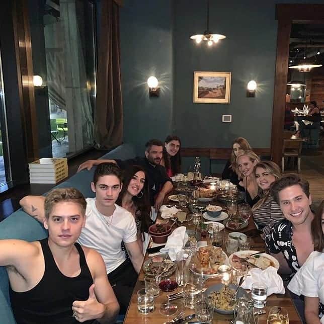 craccolaのインスタグラム：「"After we collided" family❤️God, how I want you to see this amazing movie🙈」
