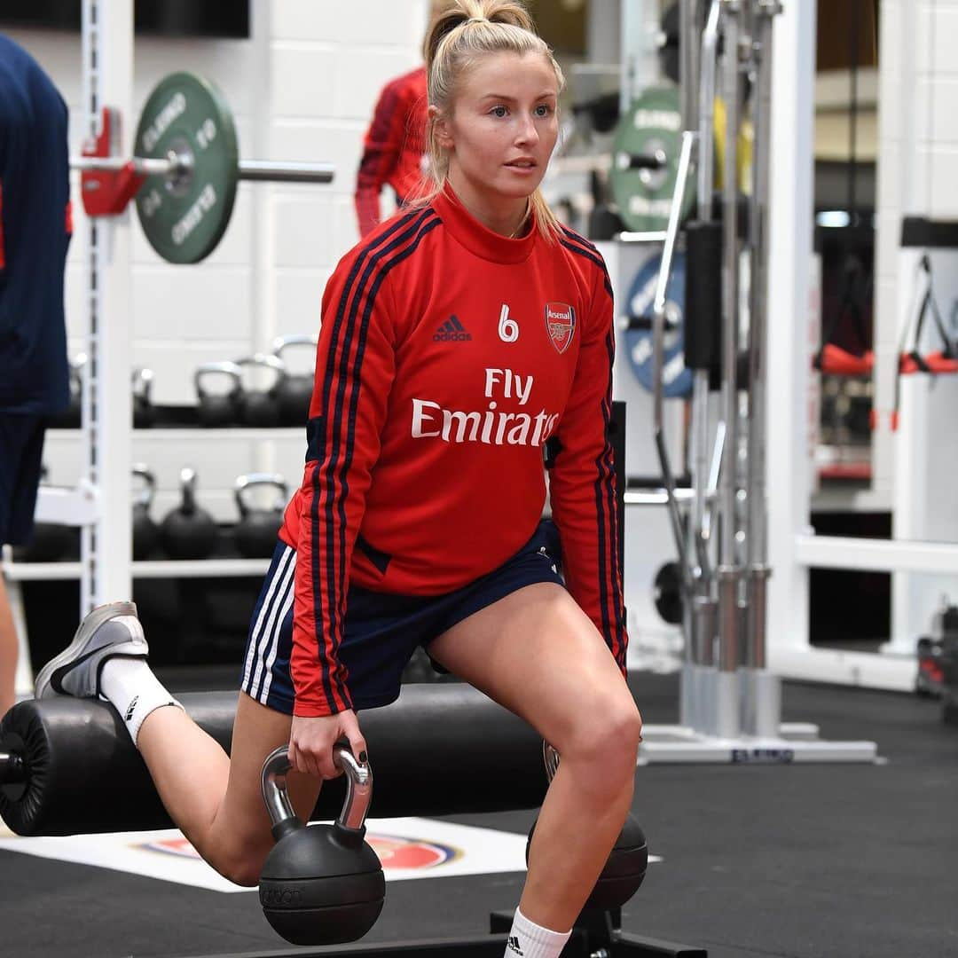 Arsenal Ladiesさんのインスタグラム写真 - (Arsenal LadiesInstagram)「🏋️‍♀️ GYM WORK 🏋️‍♀️ @readingwomenfc 🔜」12月7日 21時29分 - arsenalwfc