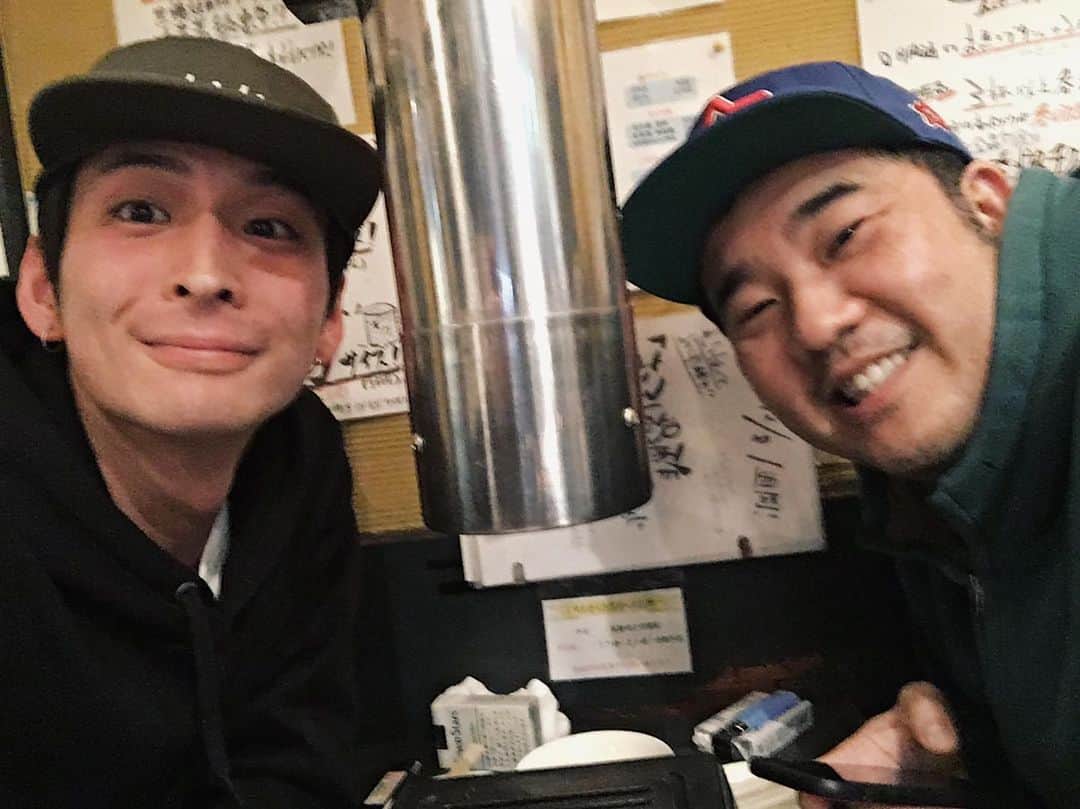 長瀬貴博のインスタグラム：「堤下さんと焼肉に！ 連れてきていただきました。 美味い！美味い！！ 最高です！」