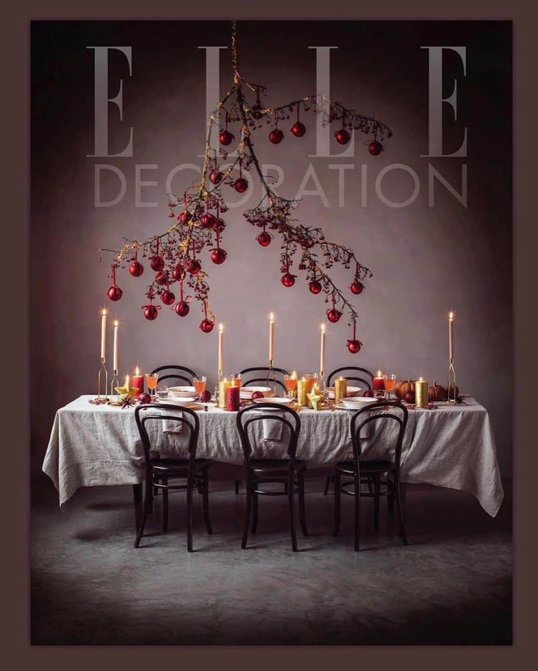 Our Food Storiesさんのインスタグラム写真 - (Our Food StoriesInstagram)「So excited to see our photo that we created together with our talented friends from @ruby_marylennox for @zarahome on the subscribers cover of @elledecorationuk this month ❤️ Happy weekend guys! #ourfoodstoriesstudio  ____ #christmasdecor #gatheringslikethese #elledecoration #dinnertabledecor #diningtabledecor #tablesetting #tabledecoration #foodphotographer #foodstylist #germanfoodblogger #momentslikethese #christmasdinner #wintervibes #cozyhome #studiolife #festiveseason」12月7日 22時02分 - _foodstories_