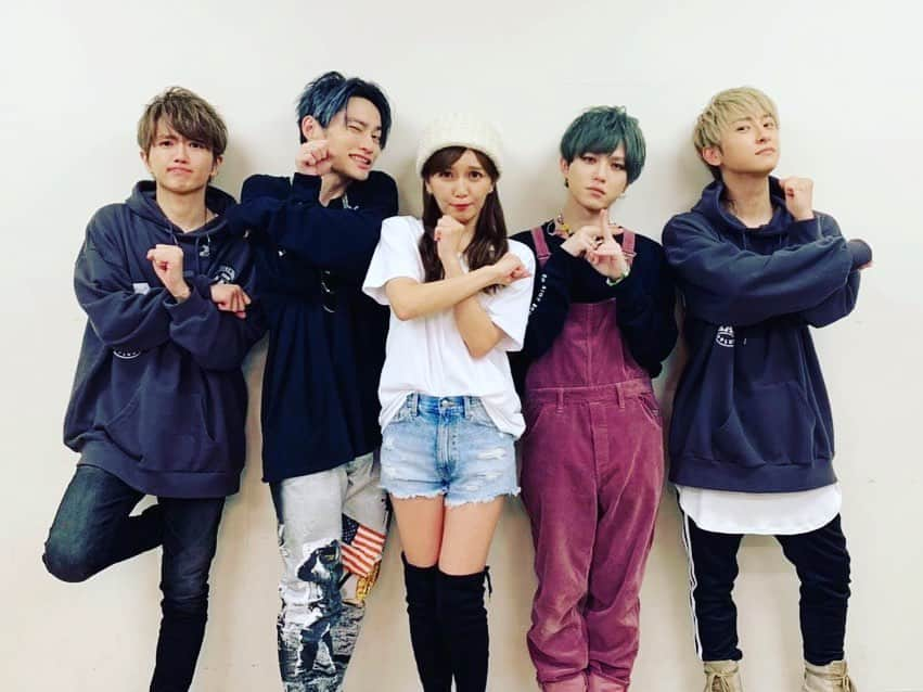 與真司郎さんのインスタグラム写真 - (與真司郎Instagram)「Tokyo Dome Day2🤩  Thank you🎉  #AAA #DOMETOUR2019PLUS #ウェーブ綺麗やった✨ #AAAファンのみんなはホンマに最強🔥🔥🔥」12月7日 22時09分 - shinjiroatae1126