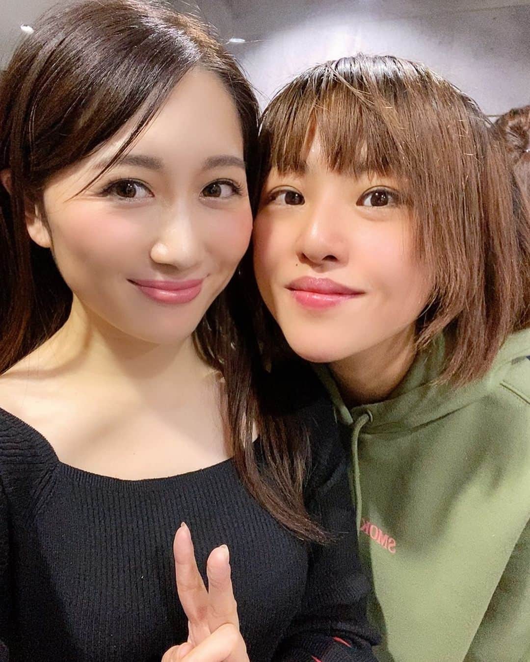 五十鈴ココのインスタグラム：「もえぴぴのミュージカル観劇したよ。 天使の歌声👼💓 最近体調があまり よくない 冷えかね こりゃ  胃腸のケアしなければだね👊🏻✨✨」