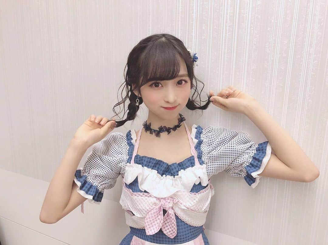 小栗有以さんのインスタグラム写真 - (小栗有以Instagram)「みつあみついんて~る💭👧🏻 . . . .  #サステナブル#短い#三つ編み#ツインテール#ボブ#ヘアアレンジ#オサレカンパニー」12月7日 22時25分 - yuioguri_1226