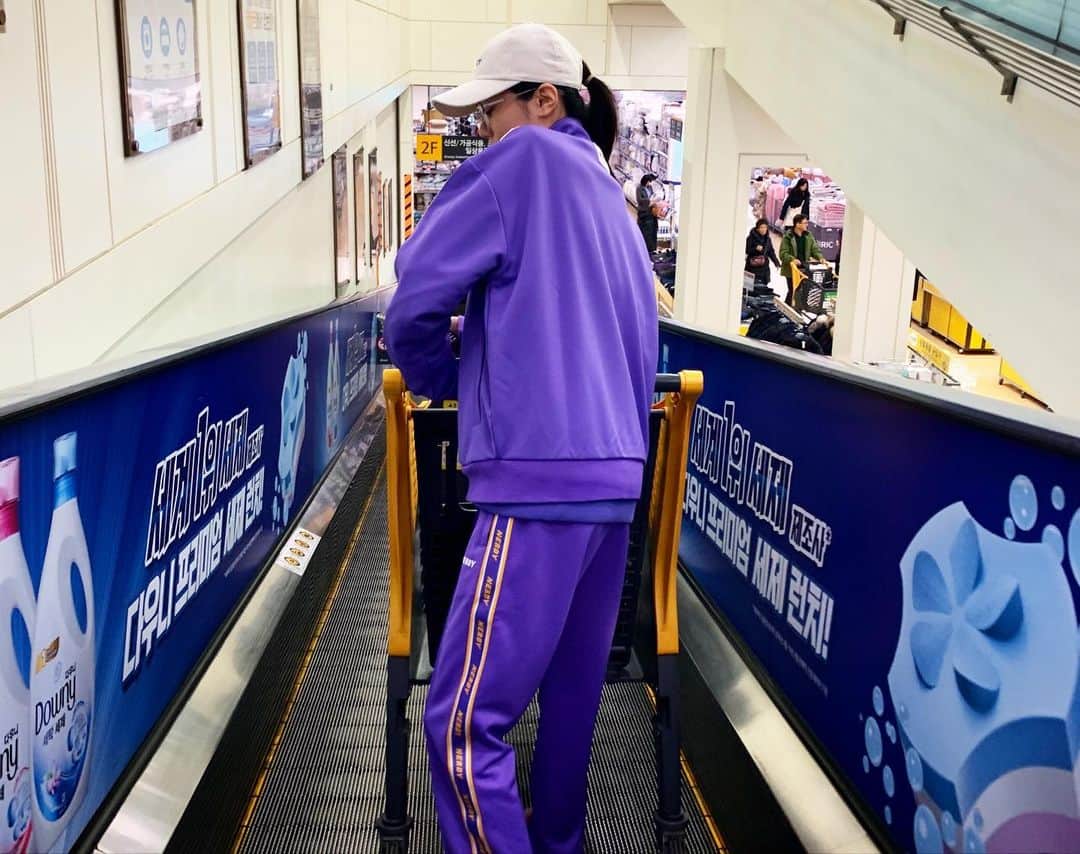 リジ さんのインスタグラム写真 - (リジ Instagram)「장보는건 언제나 즐겁지 집밥 박선생이 되자🍚」12月7日 22時41分 - luvlyzzy