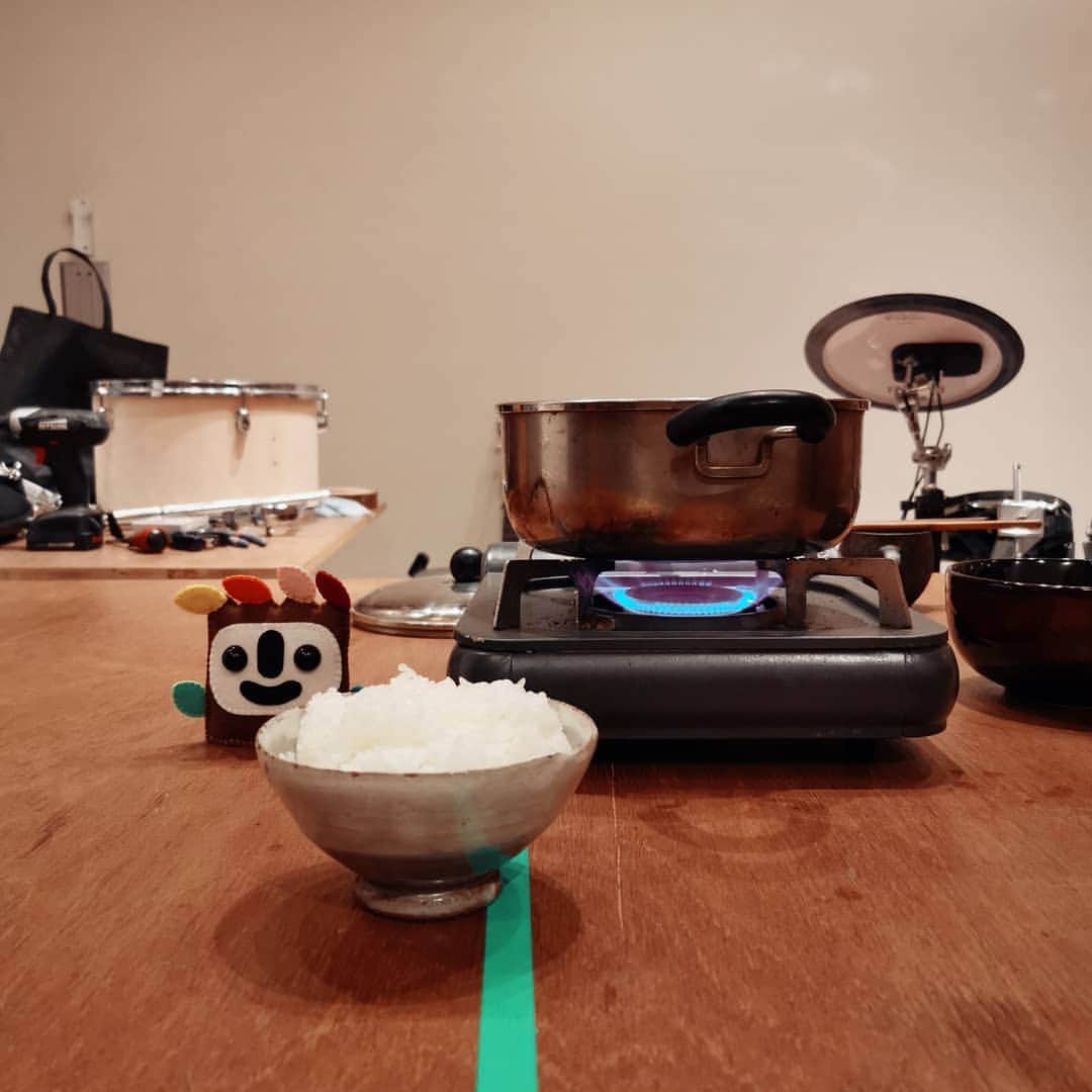 大石暁規さんのインスタグラム写真 - (大石暁規Instagram)「寒い寒い岐阜は、いっしょに鍋と白御飯。暖かいひととき。」12月7日 23時39分 - akinori_oishi
