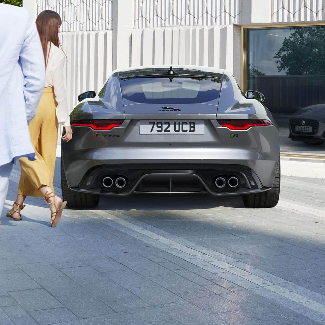 Jaguarさんのインスタグラム写真 - (JaguarInstagram)「The perfect proportions are instantly recognisable, but the New #Jaguar #FTYPE looks even more focused and assertive, referencing the beautiful flowing forms of our rich sports car heritage.  #Coupé #Luxury #Premium #Exclusive #Performance #Sport #SportsCar #CarsofInstagram #InstaCar」12月8日 0時00分 - jaguar